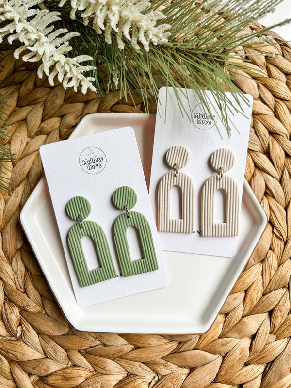 Ribbed Arch Clay Earrings