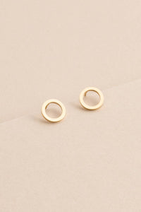 Geo Circle Stud