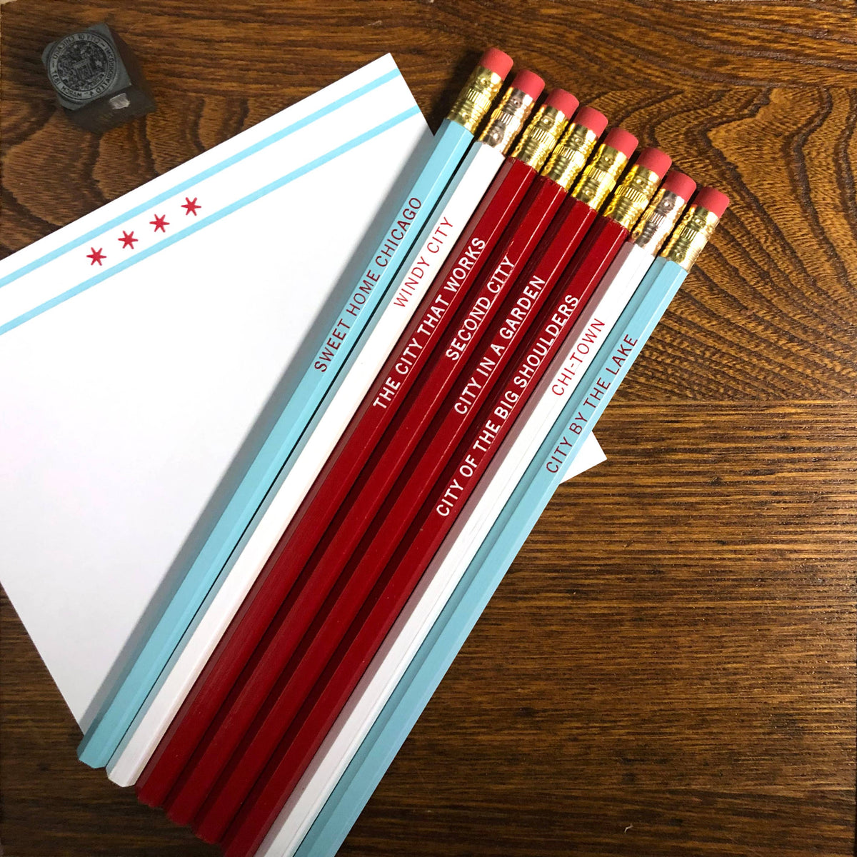 My kind of town pencil set