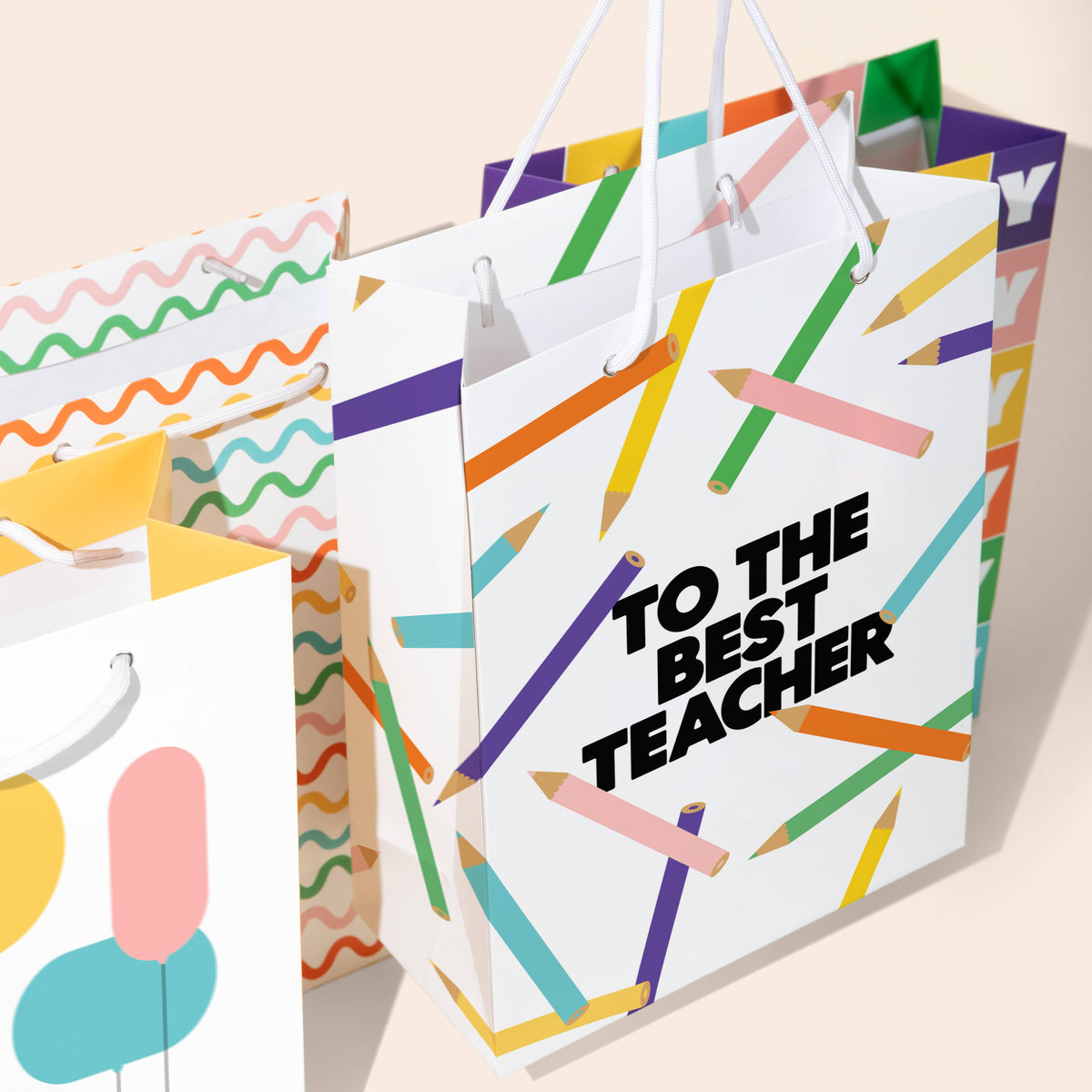 To The Best Teacher Color Pencils Gift Bag